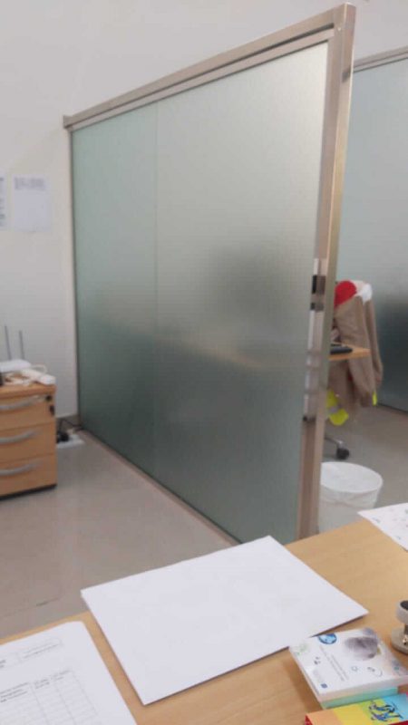 Divider Glass Wall