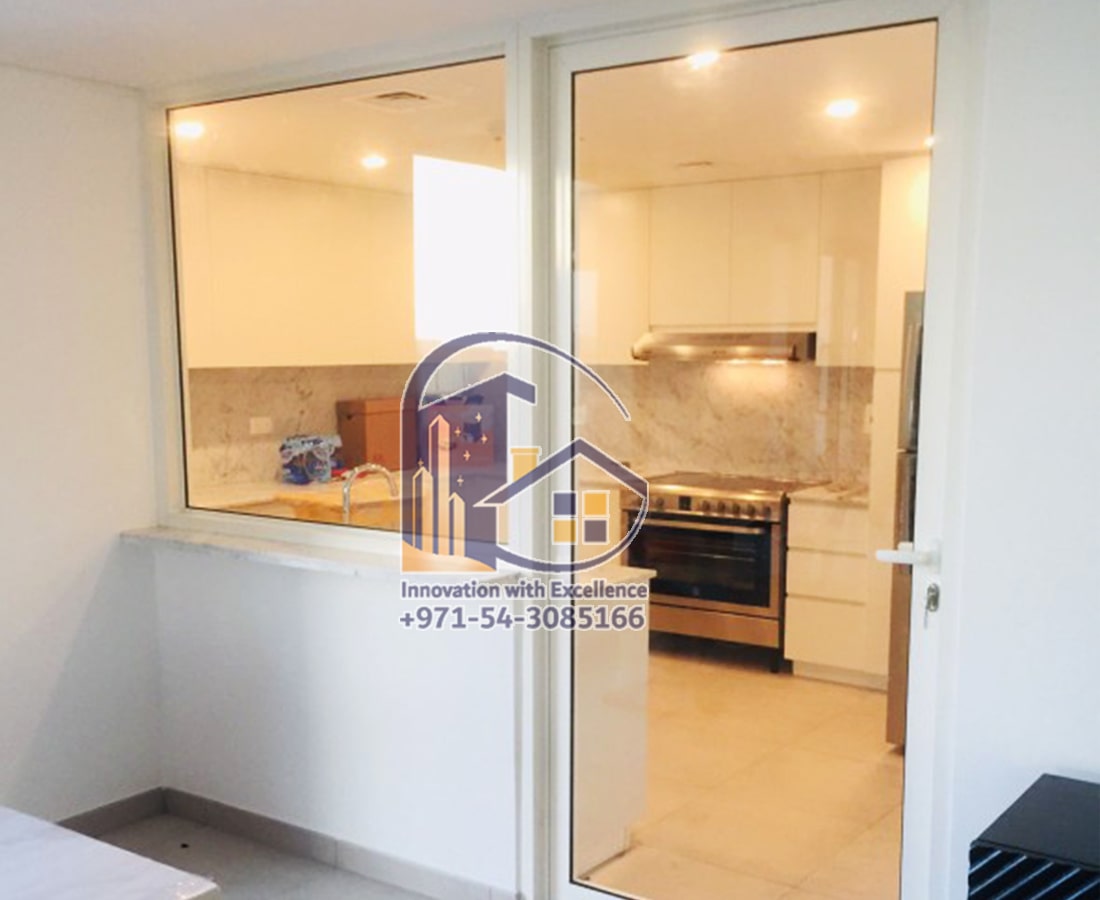 kitchen glass partition in dubai