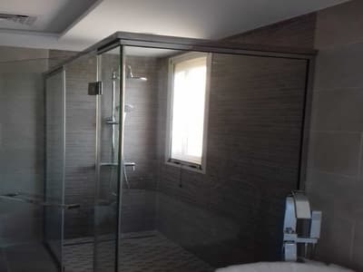 shower glass cabin