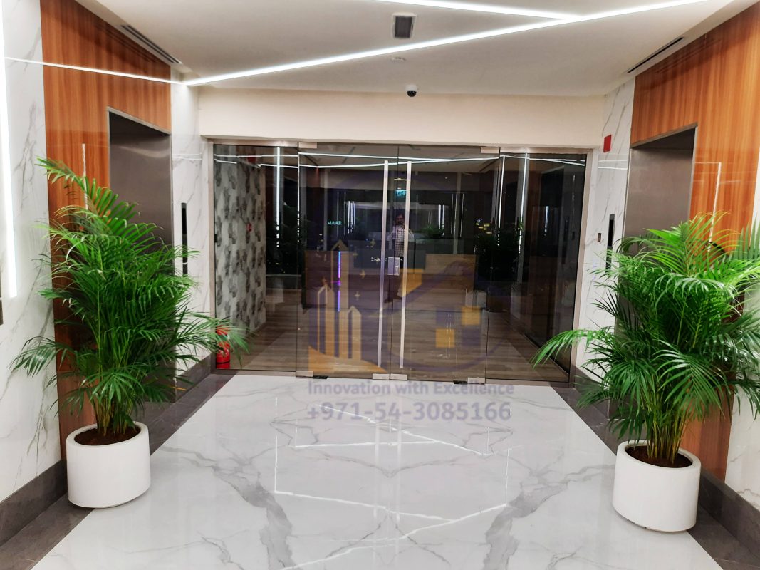 reception floor 32 office glass partition