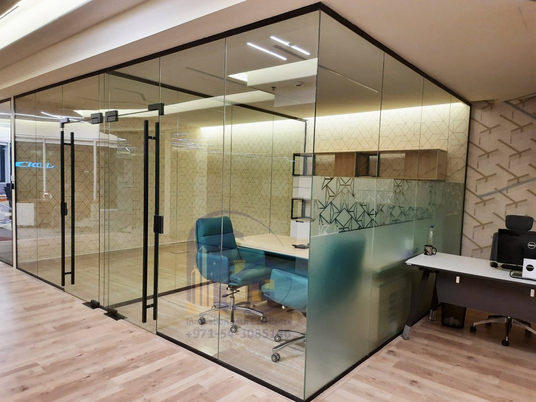 10mm clear and frosted glass partition