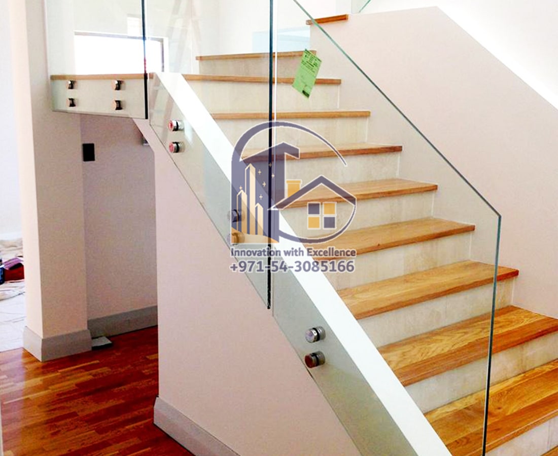 staircase glass installation