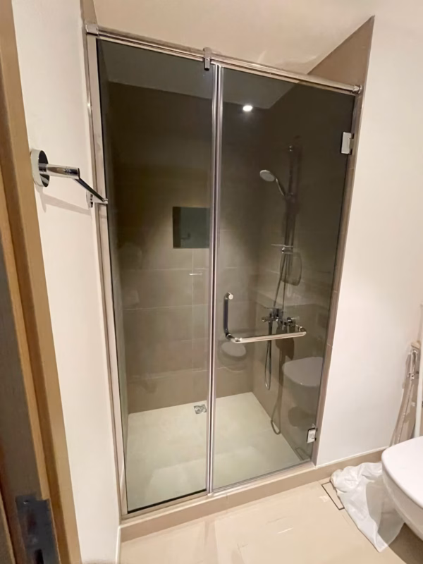Premium-swing-shower-enclosure-with-tinted-glass